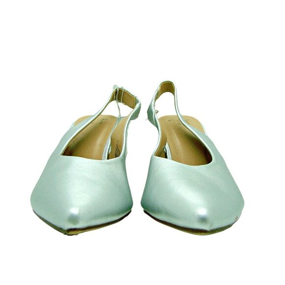 A New Day Nettie Silver Leather Pointed Toe Slingback Heels ACR68 Size 7 NWT - Picture 4 of 11